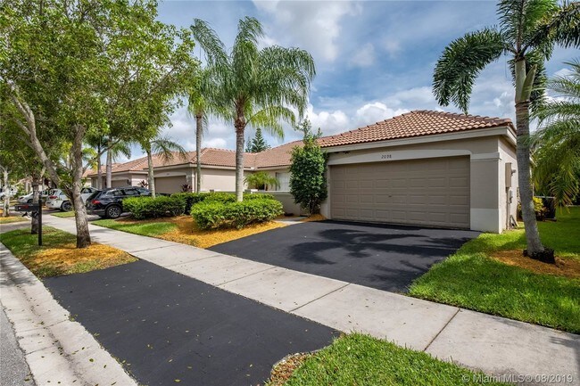 Foto del edificio - 2098 Borealis Way