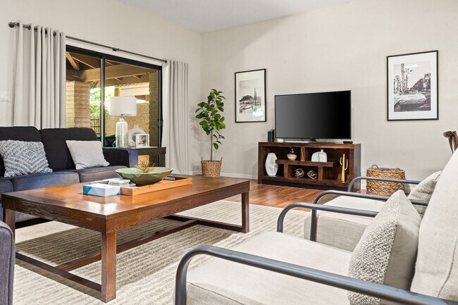 Foto del edificio - 4525 N 66th St