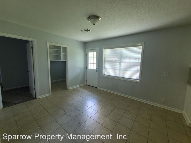 Building Photo - 4 br, 2.5 bath House - 1403 Parsons Court
