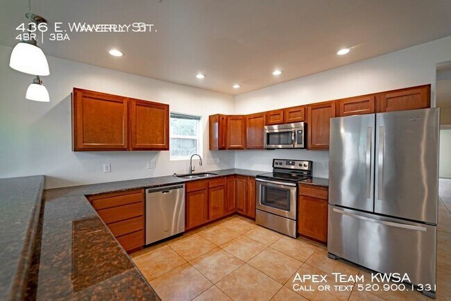 Foto del edificio - 436 E Waverly St