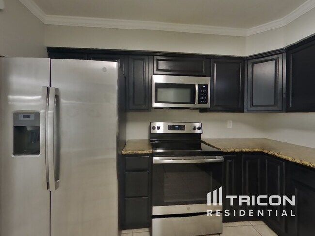 Foto del edificio - 25568 Dogwood Ln