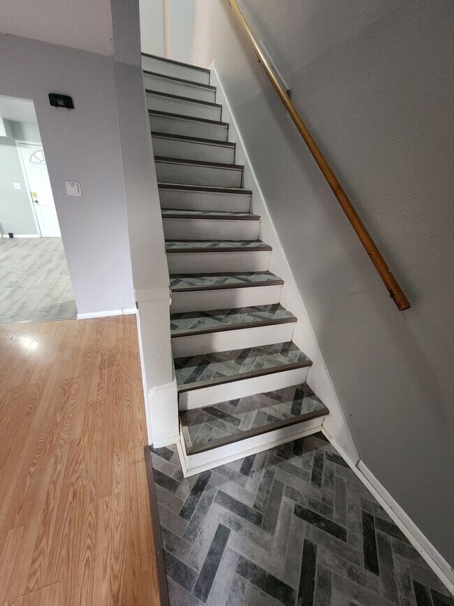 Foto del edificio - 8632-8634 W Fairy Chasm Dr