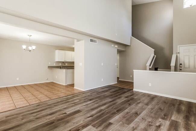 Building Photo - 2345 E Gelding Dr