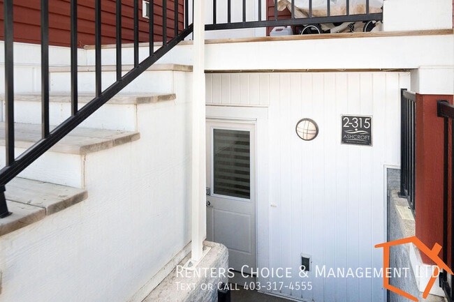 Building Photo - 2 Bedroom Basement Suite, Insuite Laundry, Assigned Parking