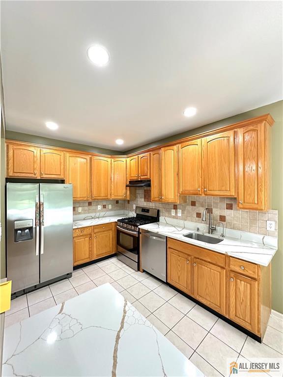 Foto del edificio - 1905 Dahlia Cir