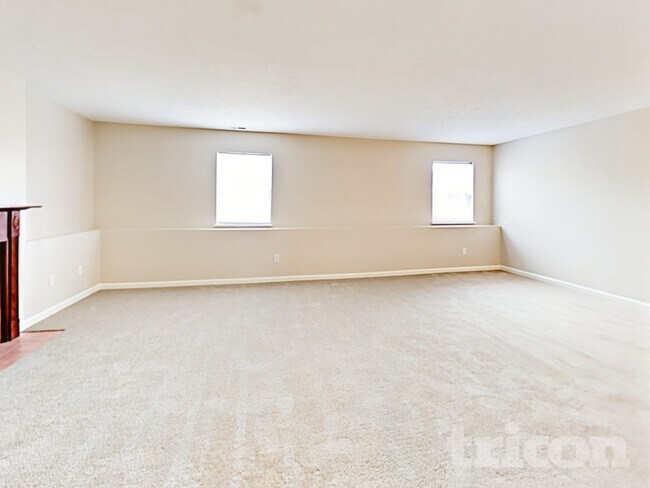 Foto del edificio - 7111 Spurrington Cir