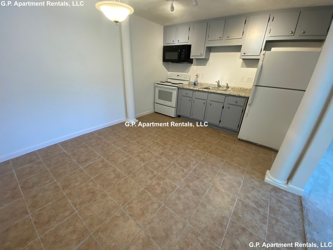 7 Meridian St Unit 34, Malden, MA 02148 Condo for Rent in Malden, MA