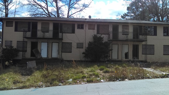 Building Photo - 117 Lamar Ave