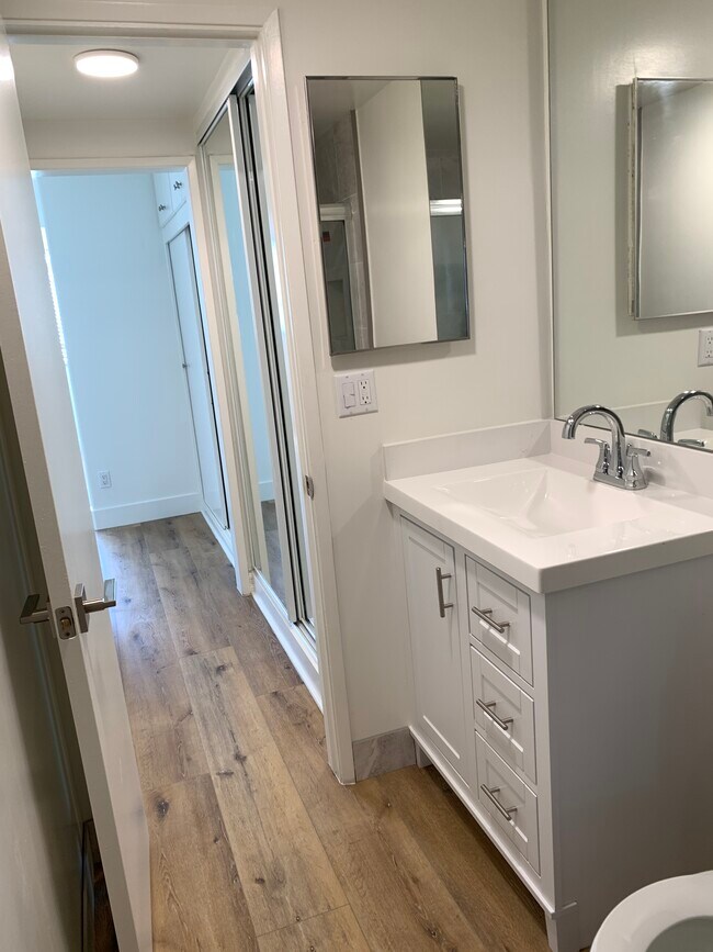 Baño del estudio - The Malibuan