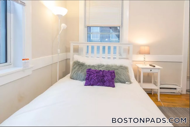 Foto del edificio - 161 Endicott St