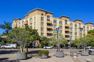 Building Photo - 1480 Broadway