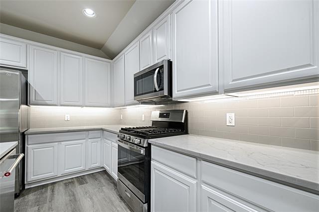 Building Photo - 325 Perkins Dr