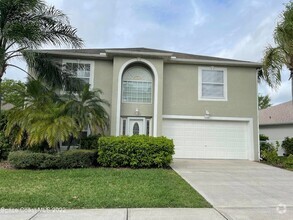 Building Photo - 1666 Sawgrass Dr SW