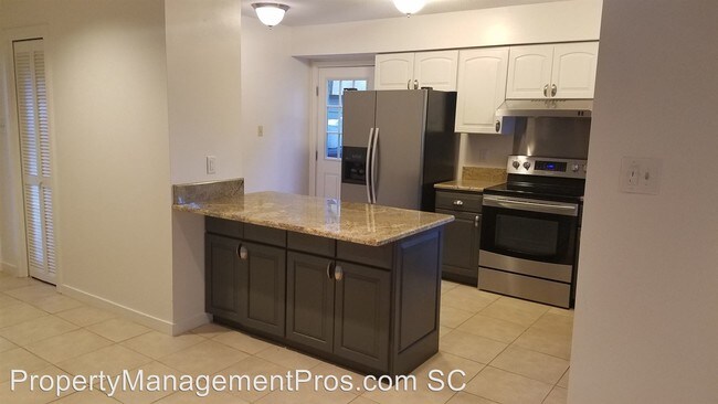 Foto del edificio - 2 br, 2 bath House - 46 Stable Gate Rd.