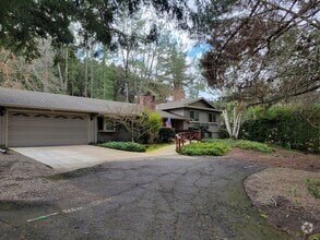 Building Photo - 1536 St Marys Rd