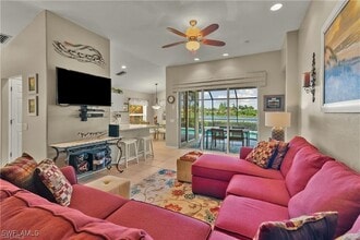 Building Photo - 10032 Oakhurst Way Building Photo - 10032 Oakhurst Way