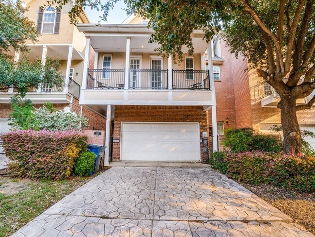 Photo - 5707 Lewis St Townhome