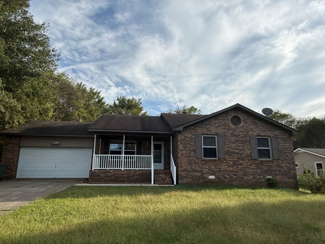 Primary Photo - Beautifully Updated 3-Bedroom, 2-Bath Home...