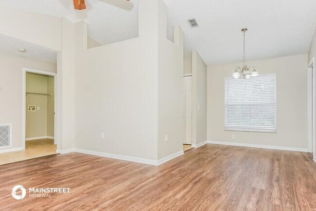 Building Photo - 3390 Phonetia Dr, DELTONA, FL 32738