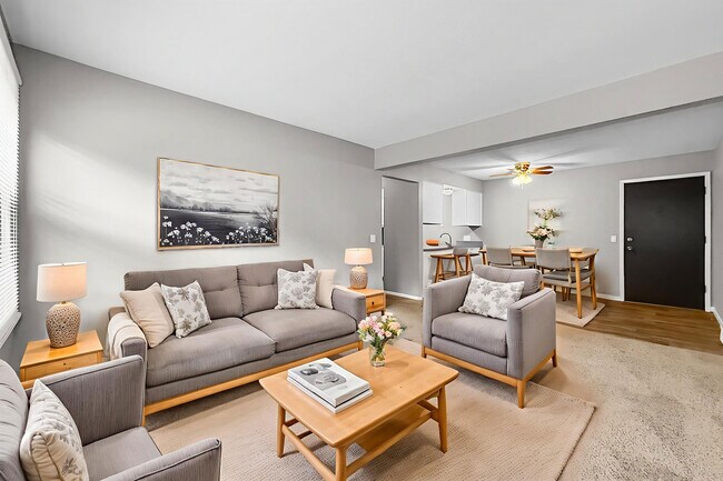 Sala de estar - Trilein Village Apartments