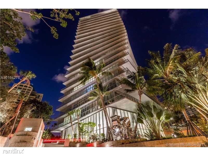 Primary Photo - 2669 S Bayshore Dr