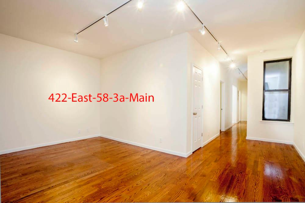 Foto del edificio - 422 E 58th St
