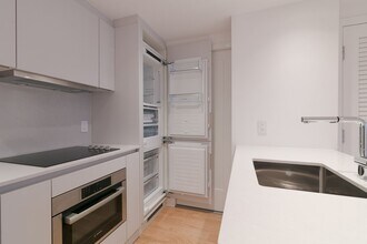 Building Photo - 3455 Rue Aylmer