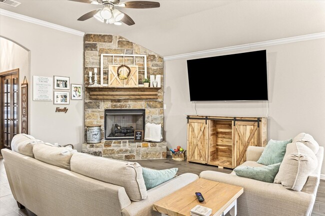 Building Photo - 3209 McCoy Ln