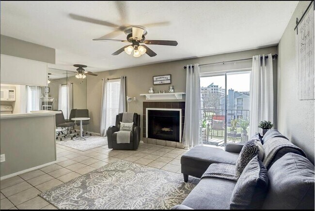 Foto del edificio - 18519 Egret Bay Blvd