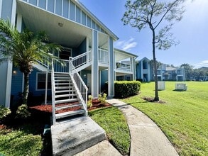 Building Photo - 2608 Grassy Point Dr