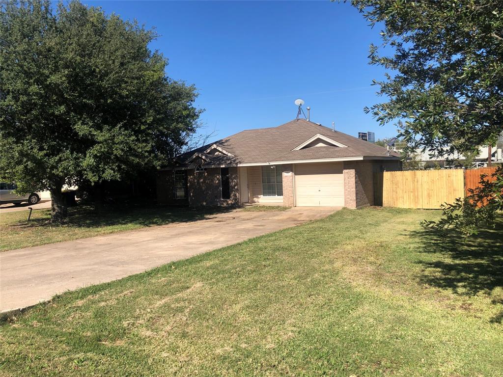 302 North Point Dr, Venus, TX 76084 House Rental in Venus, TX