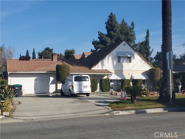 Foto del edificio - 609 E Longden Ave