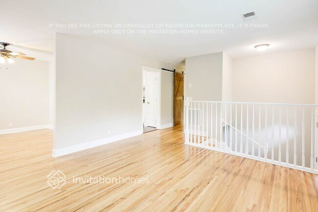Foto del edificio - 631 Truxton Ct