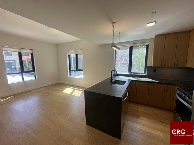 Foto del edificio - 83-84 Gardner St. Unit U105