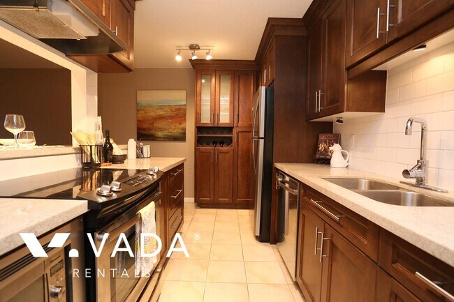 Photo du bâtiment - Pacific Terraces 1 BR APT Rental 709-756 Great Northern Way Vancouver: VADA