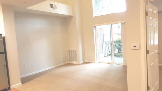 Interior Photo - Latitude 37