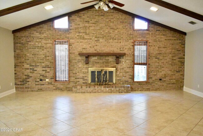 Building Photo - 130 Derby Woods Dr