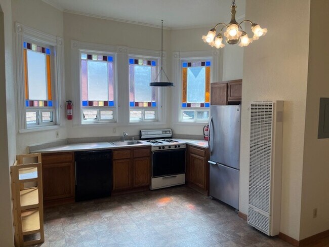 Foto del edificio - One Bedroom One Bathroom Temescal