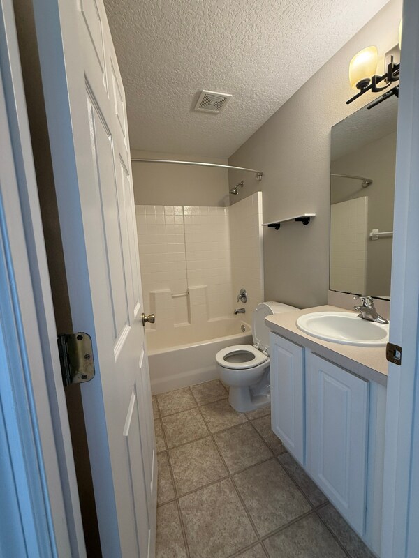 Foto del edificio - 226 Tree Branch Ln