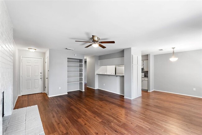 Foto del edificio - 4304 Acropolis Ct