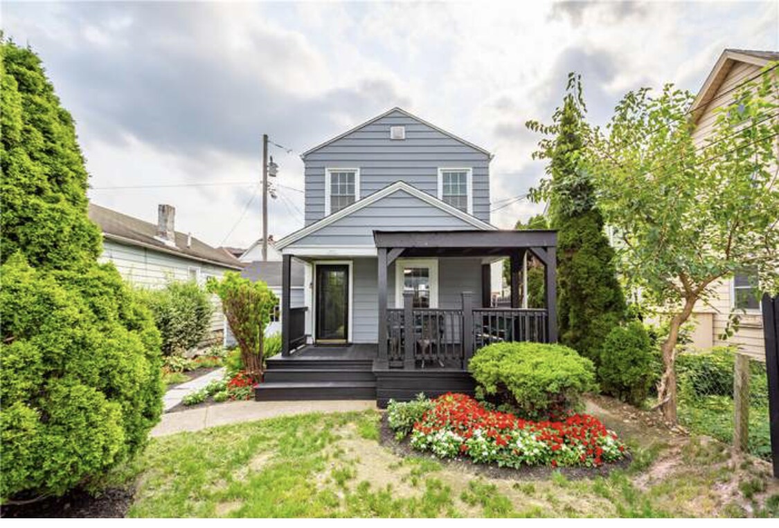 Foto principal - 804 4th Ave