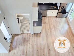 Building Photo - 921 N F St