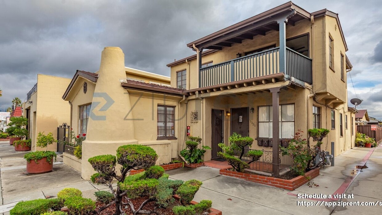 Primary Photo - 1390 E Santa Clara St