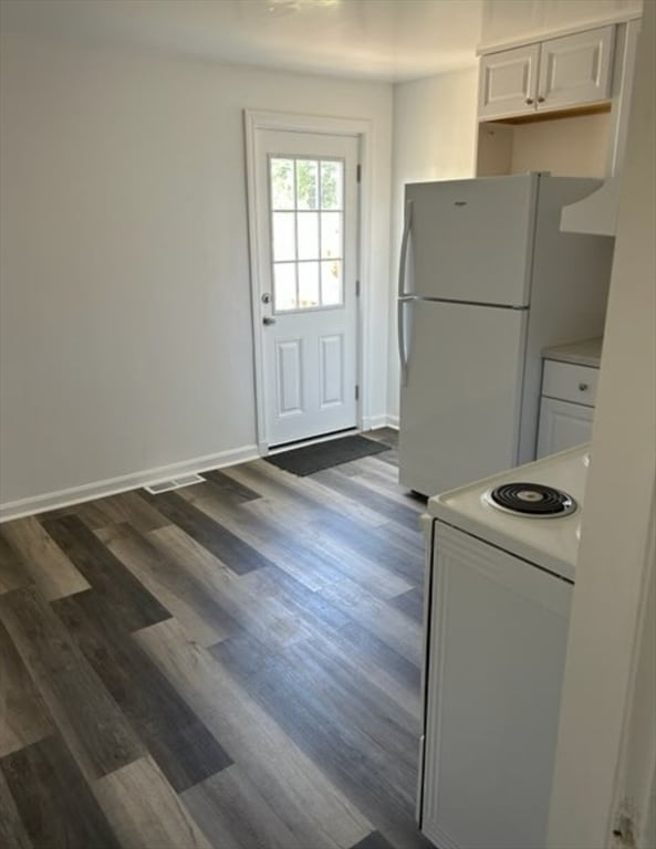 Building Photo - 87 N High St