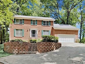 Building Photo - 2075 Palmer Ct