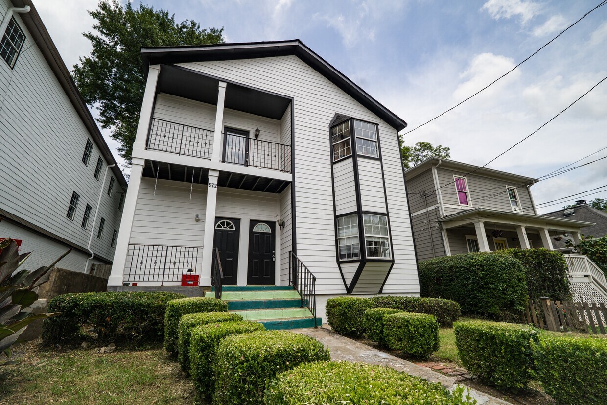 Foto principal - 572 John Wesley Dobbs Ave NE