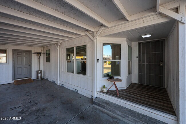 Foto del edificio - 11275 N 99th Ave