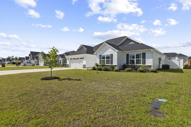 Building Photo - 251 Crossroads Store Dr
