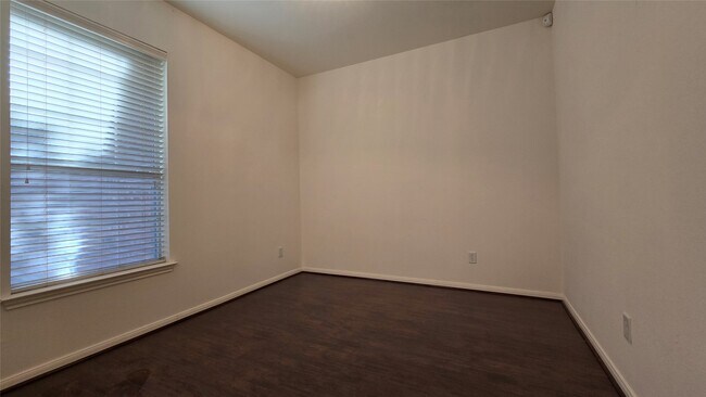 Foto del edificio - 12723 Orchard Summit Dr