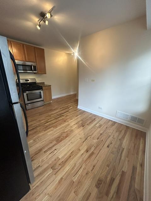Building Photo - 4606 N Monticello Ave